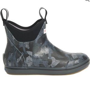 XtraTuf Women's Boots
